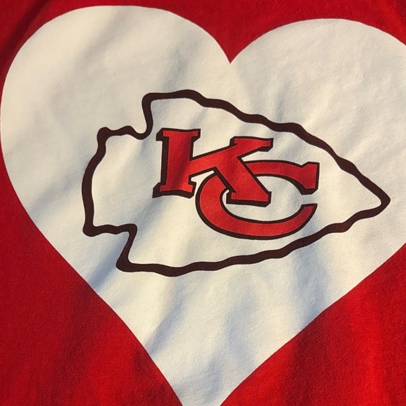 NFL Kids Red Long Sleeve Kansas City Chiefs Shirt - Picture 3 of 6